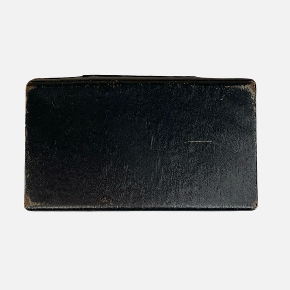 VINTAGE ELEGANCE jewels of distinction hand set necklace and clip on earrings - Picture 5 of 5